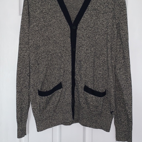 American Eagle Cardigan - Picture 2 of 4